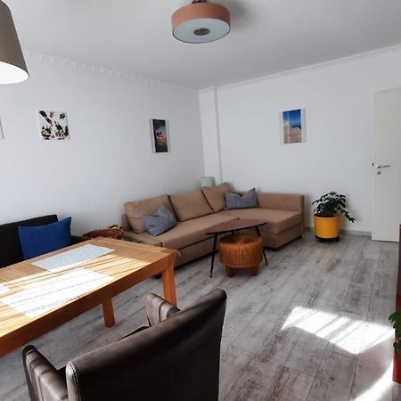 Ruhig Gelegene 2-Zi Fewo, Wallbox, Balkon Essen Exteriör bild