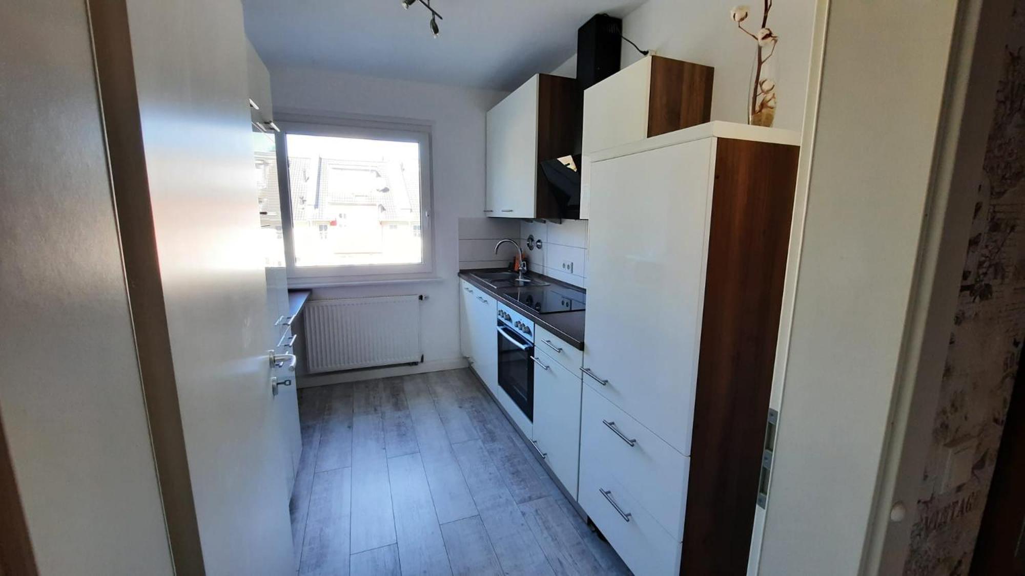 Ruhig Gelegene 2-Zi Fewo, Wallbox, Balkon Essen Exteriör bild